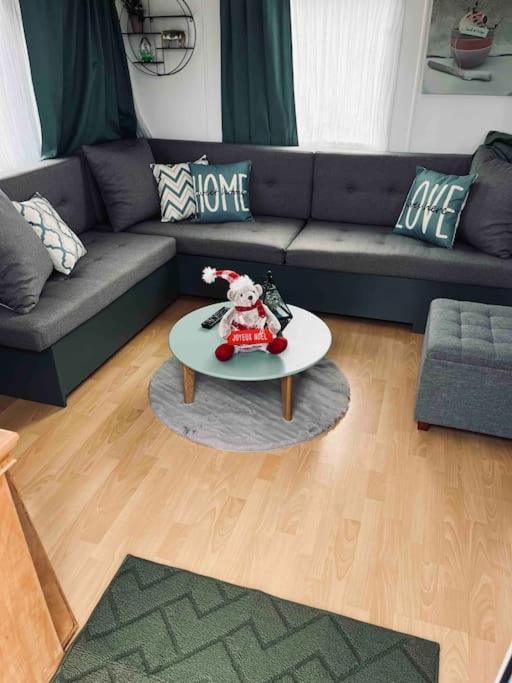 Chalet Dans La Foret Proche Disney La Houssaye-en-Brie Exterior foto